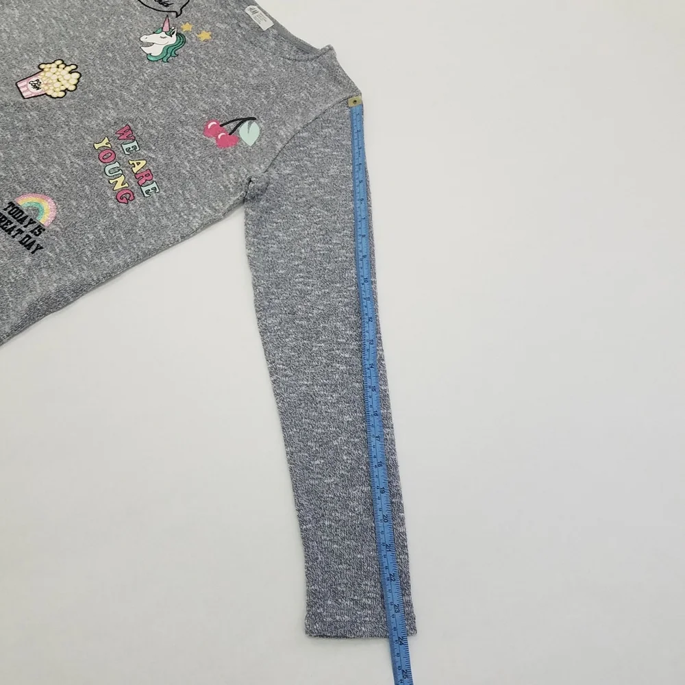 H & M Fine-knit Unicorn Popcorn Rainbow Printed Sweater